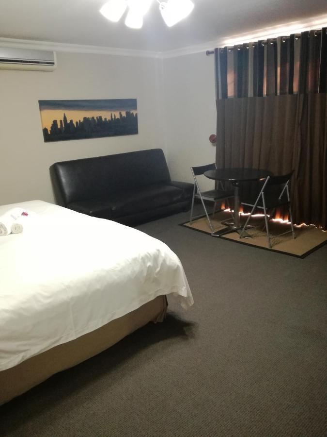 Belmont Guesthouse Bloemfontein Buitenkant foto