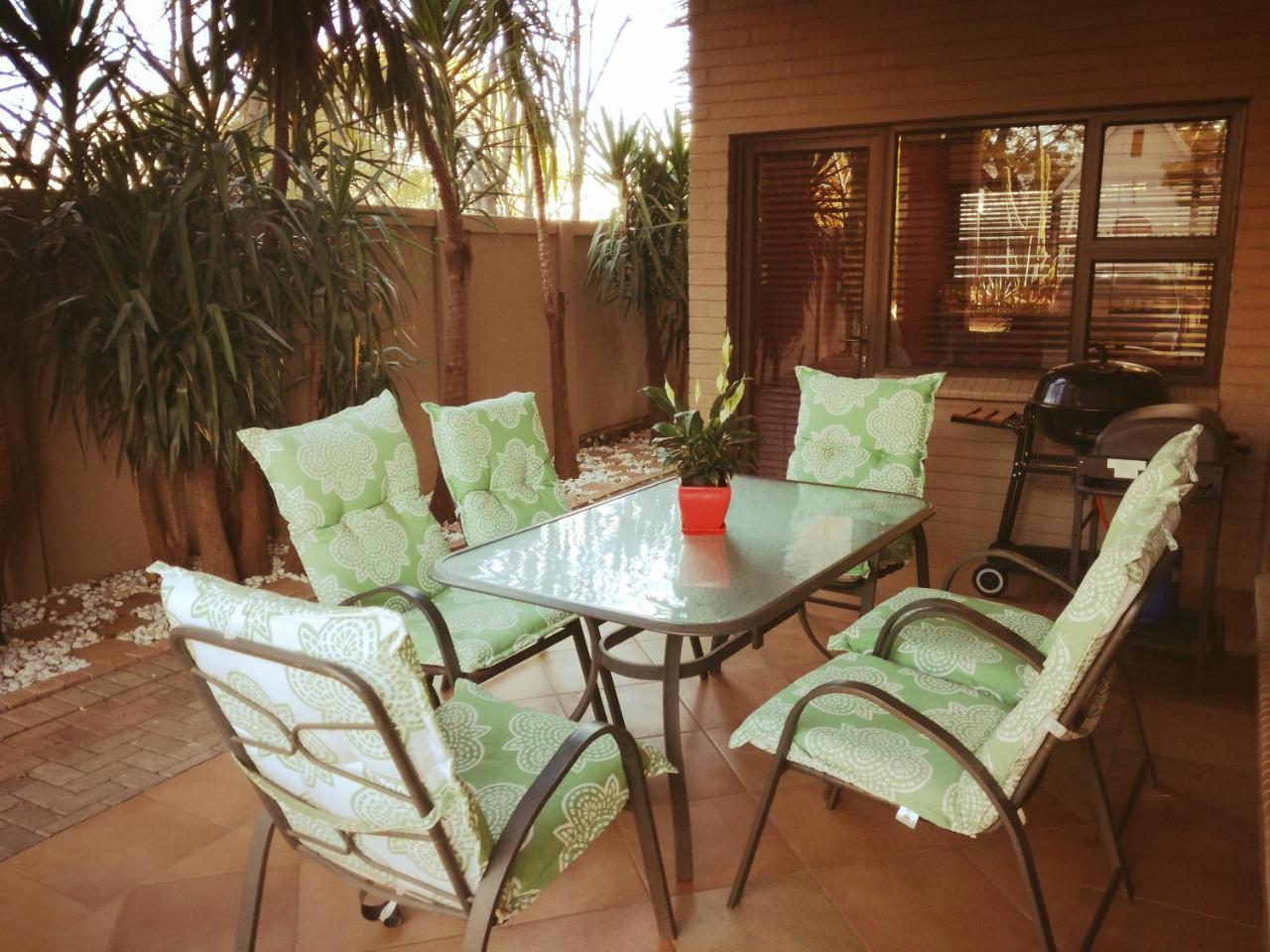Belmont Guesthouse Bloemfontein Buitenkant foto