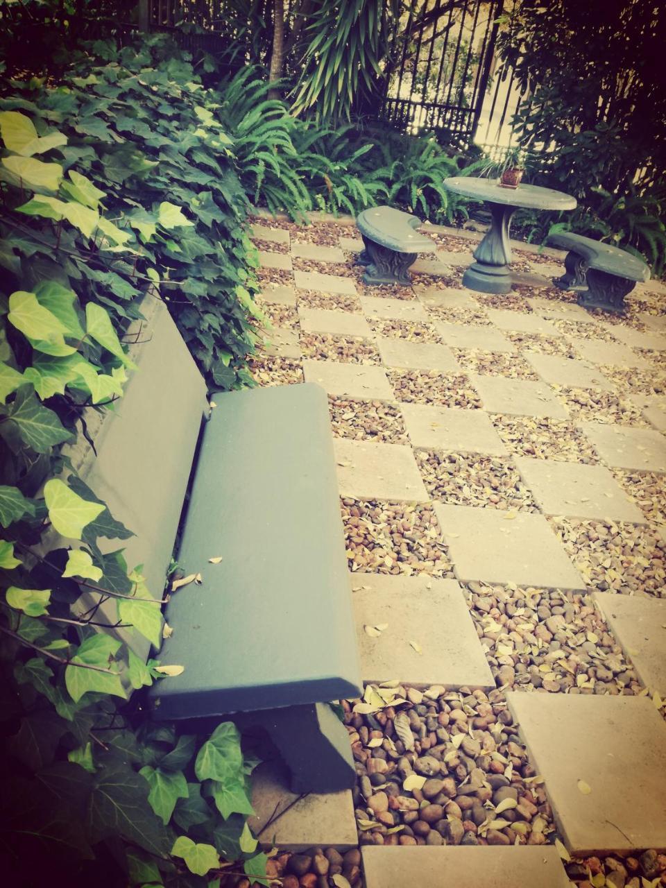 Belmont Guesthouse Bloemfontein Buitenkant foto